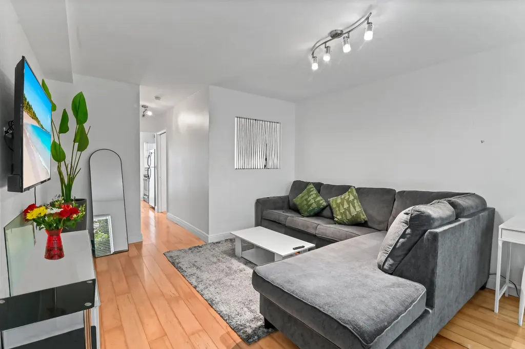 1035 Meridian Avenue Miami Beach FL 33139