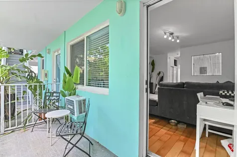 1035 Meridian Avenue Miami Beach FL 33139