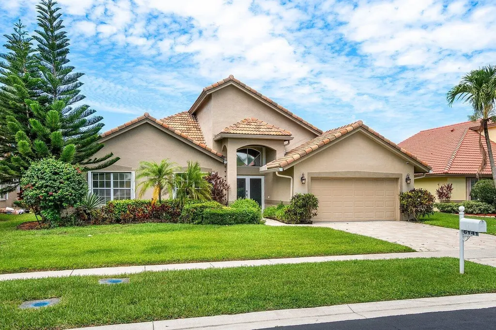 6141 Hook Lane Boynton Beach FL 33437