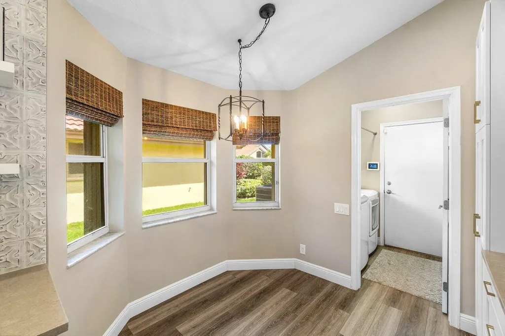 6141 Hook Lane Boynton Beach FL 33437