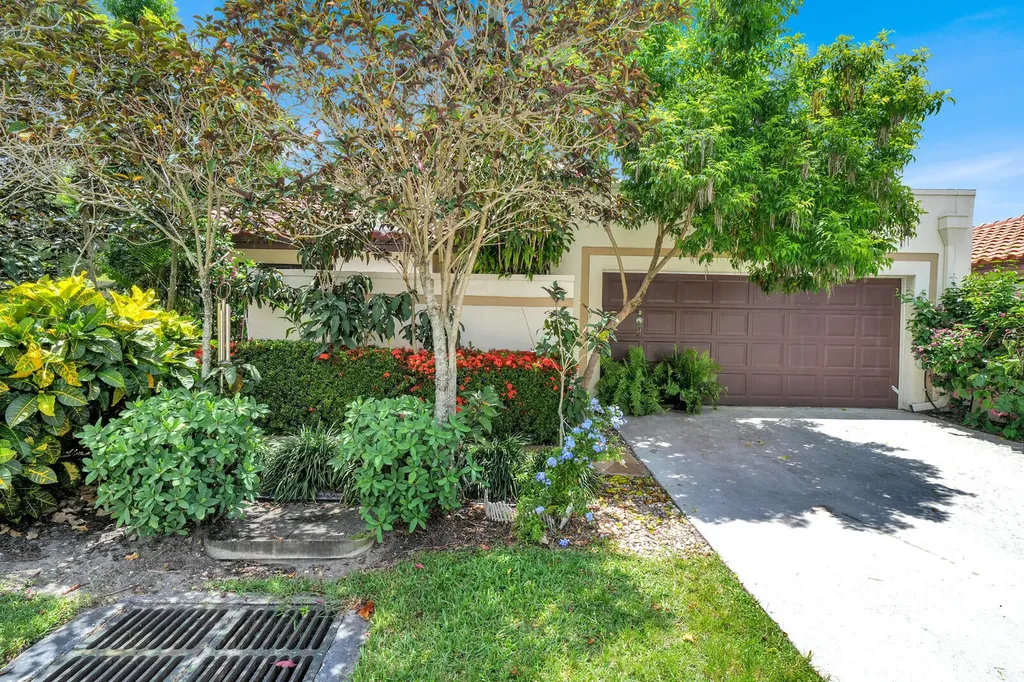 21381 Sonesta Way Boca Raton FL 33433