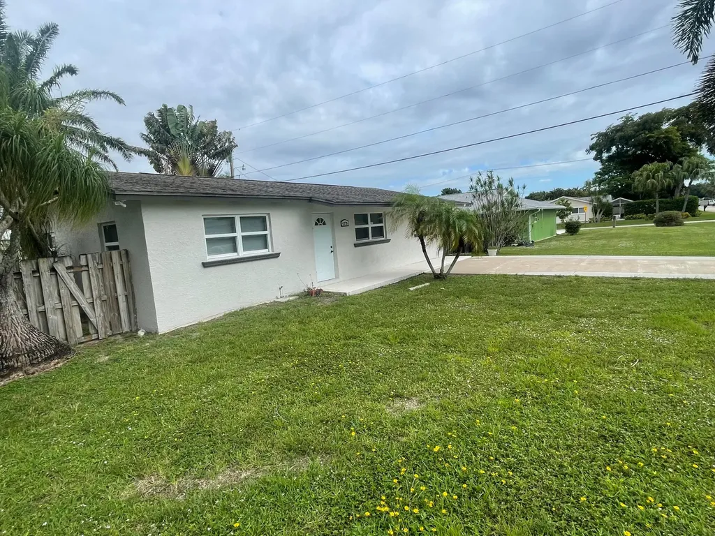 4779 Bonanza Road Lake Worth FL 33467