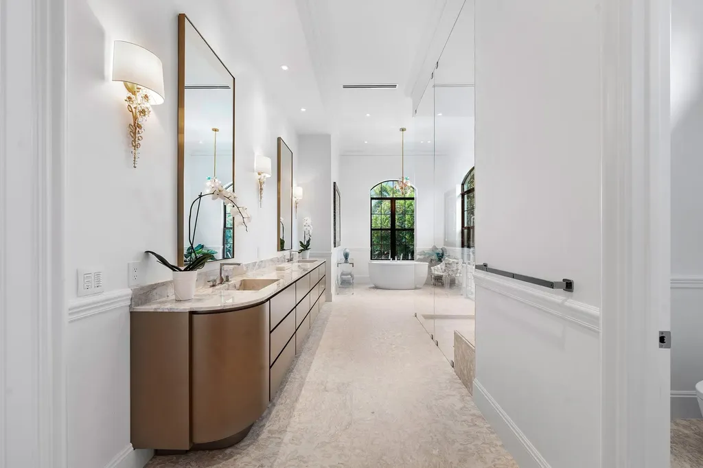 4013 Country Club Lane Fort Lauderdale FL 33308