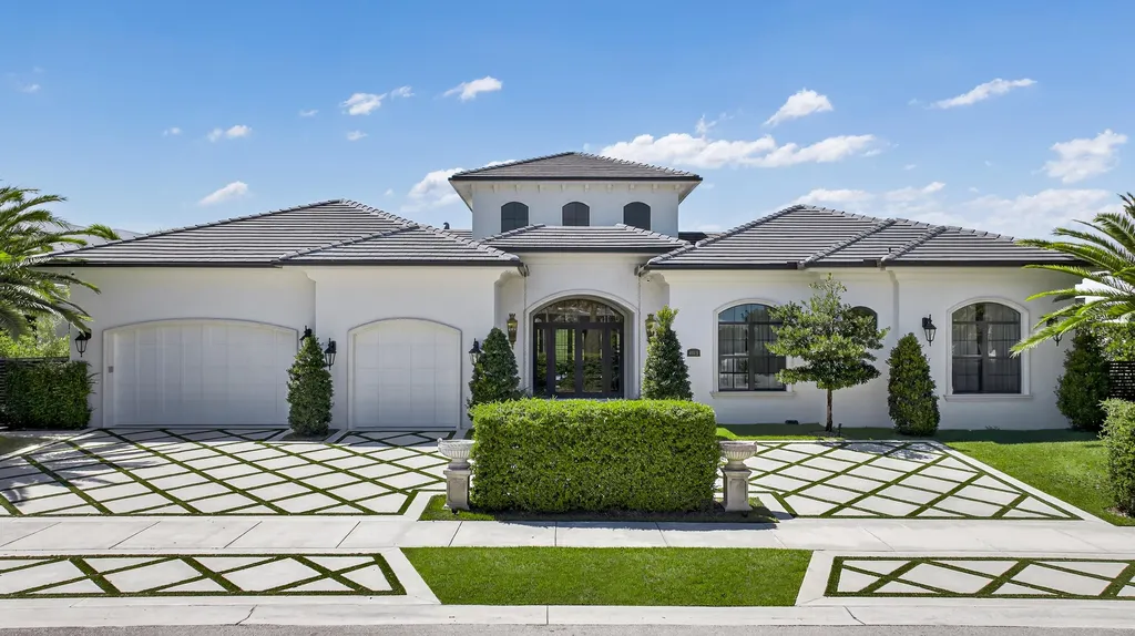 4013 Country Club Lane Fort Lauderdale FL 33308