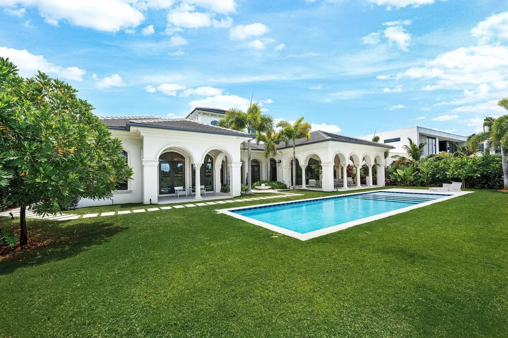 4013 Country Club Lane Fort Lauderdale FL 33308