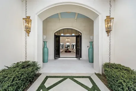 4013 Country Club Lane Fort Lauderdale FL 33308