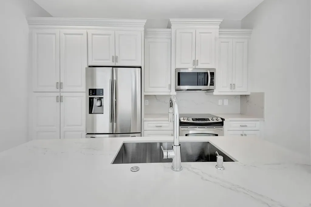 838 NW 83rd Lane Boca Raton FL 33487