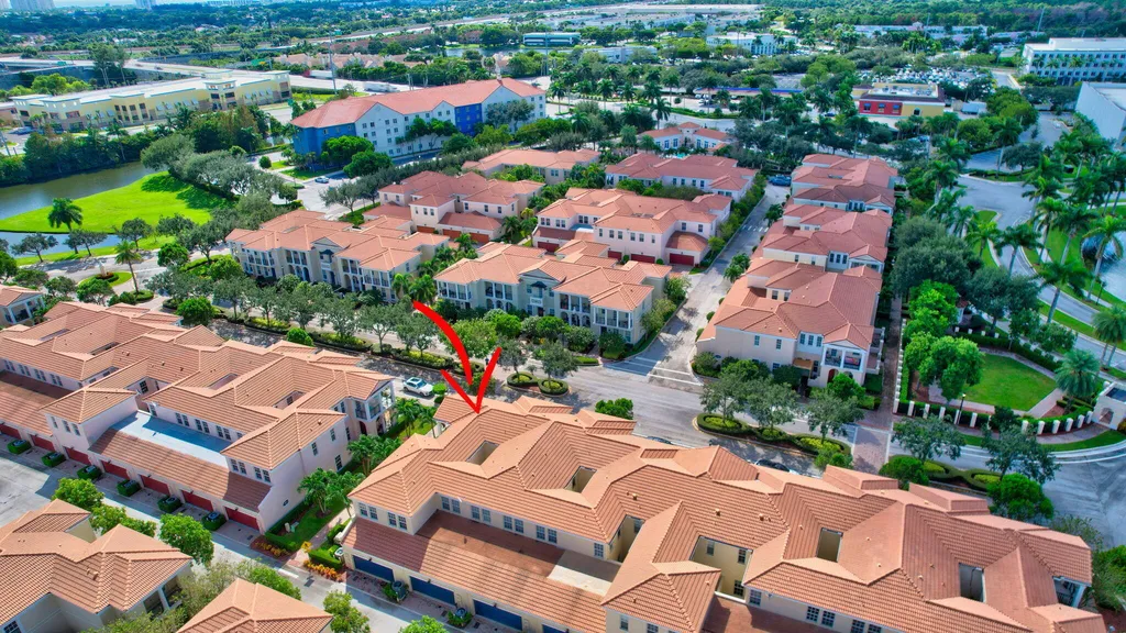838 NW 83rd Lane Boca Raton FL 33487