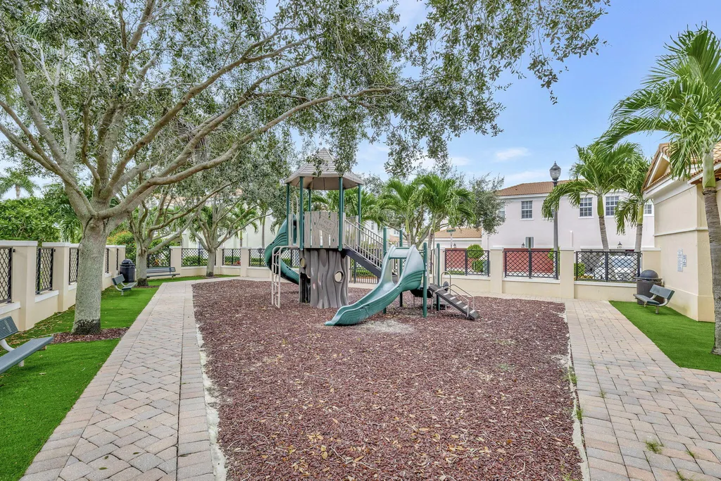 838 NW 83rd Lane Boca Raton FL 33487