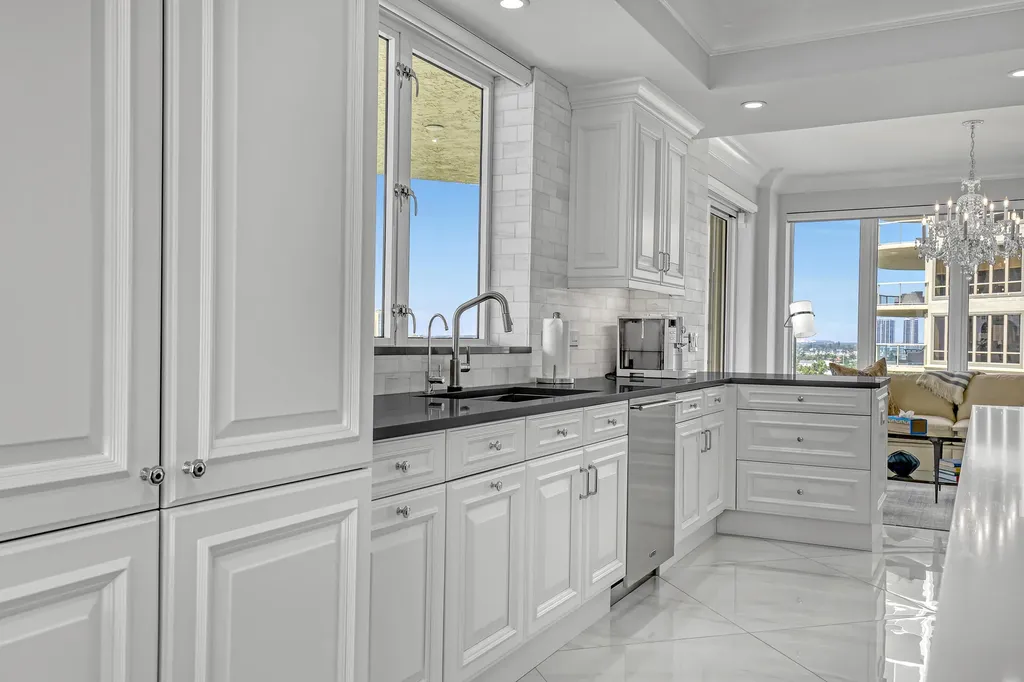 3920 N Ocean Drive Singer Island FL 33404