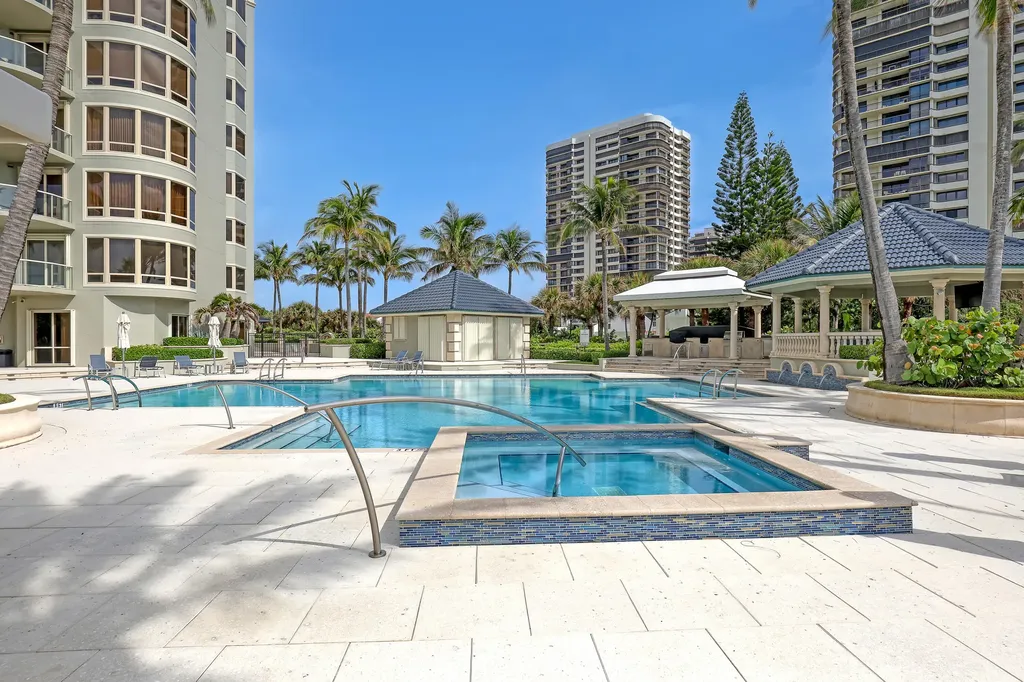 3920 N Ocean Drive Singer Island FL 33404