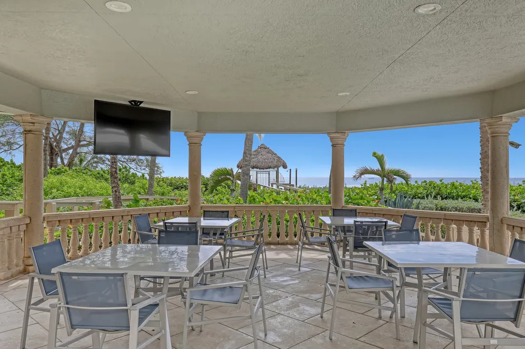 3920 N Ocean Drive Singer Island FL 33404