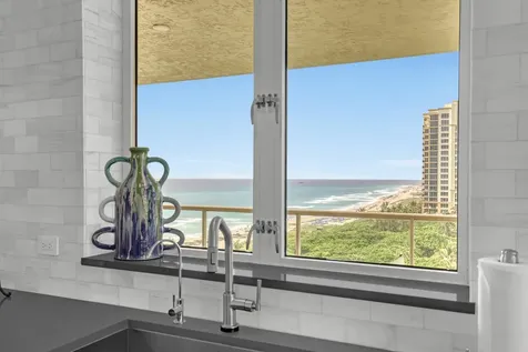 3920 N Ocean Drive Singer Island FL 33404