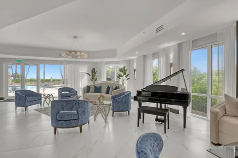 3920 N Ocean Drive Singer Island FL 33404