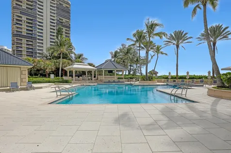 3920 N Ocean Drive Singer Island FL 33404