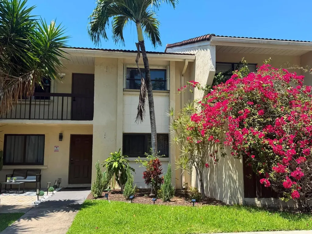 22415 SW 61st Way Boca Raton FL 33428