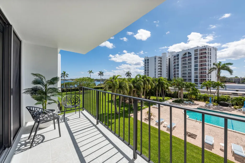 3800 Washington Road West Palm Beach FL 33405