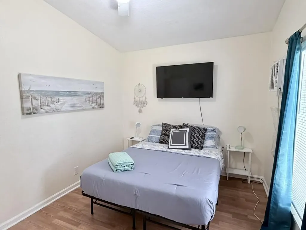 716 21st Street West Palm Beach FL 33407