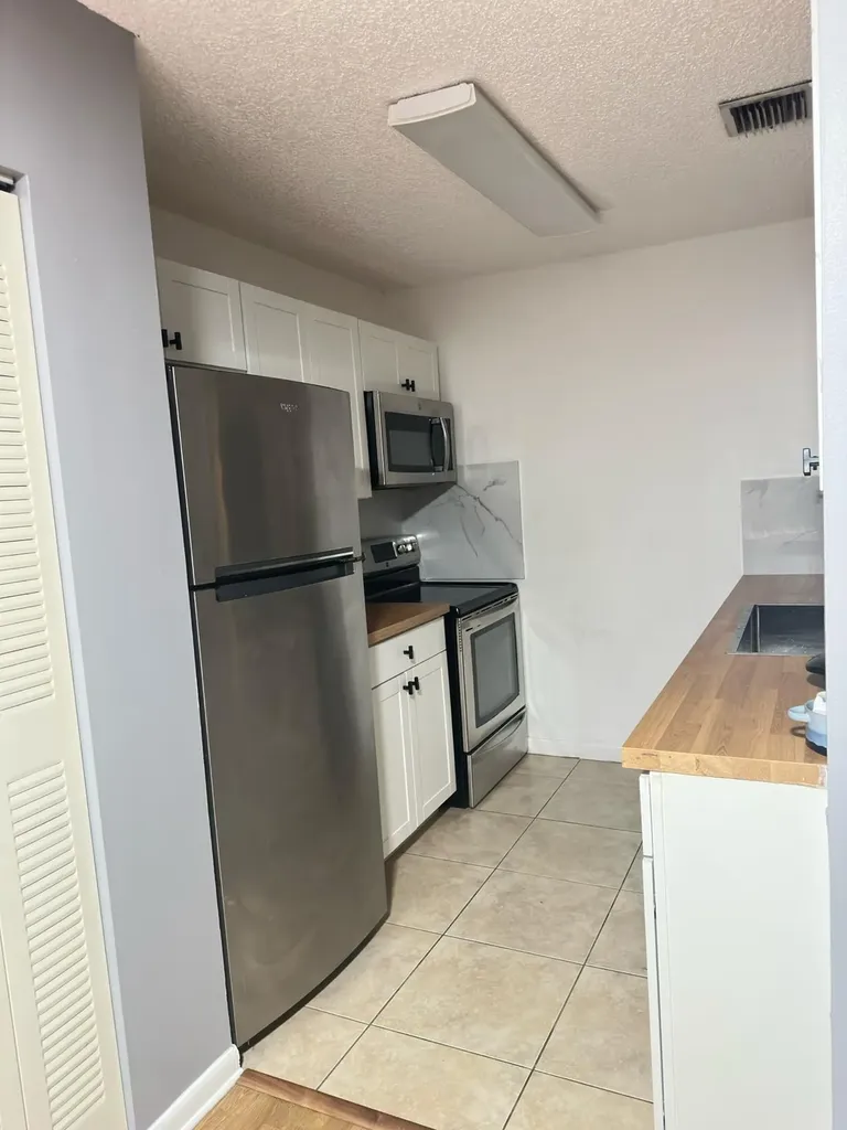 10625 NW 45th Street Coral Springs FL 33065