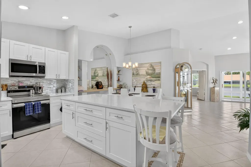 15349 Lake Wisteria Road Delray Beach FL 33484