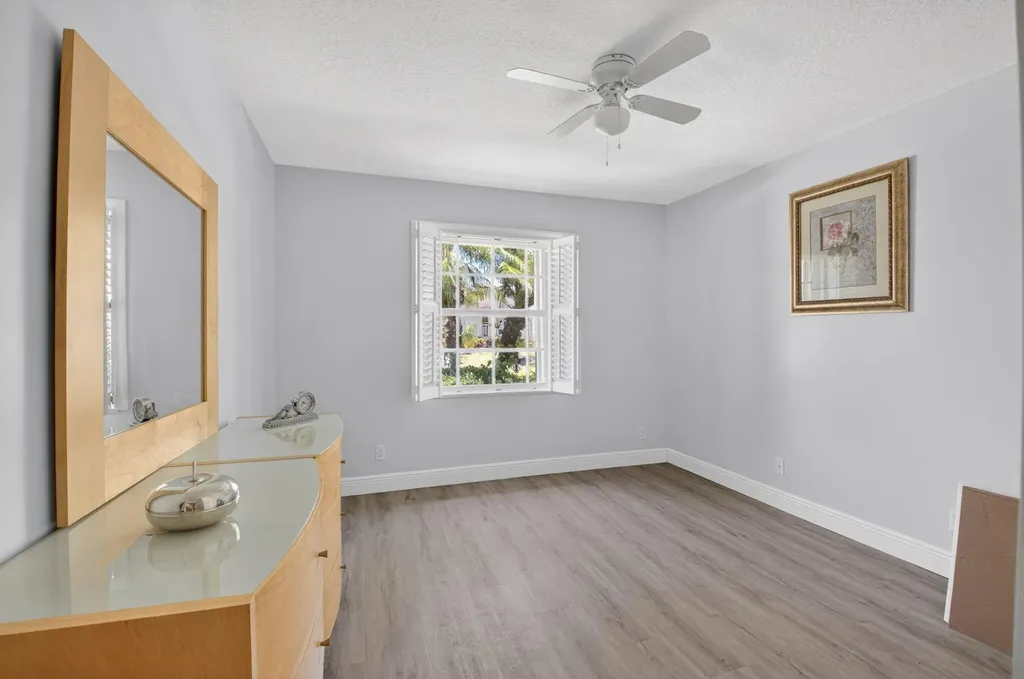 15349 Lake Wisteria Road Delray Beach FL 33484