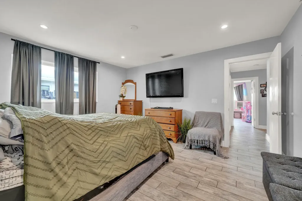 9599 SW 13th Place Boca Raton FL 33428