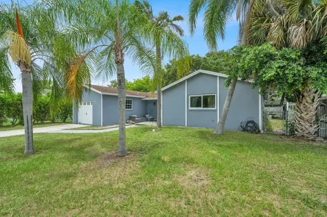 9599 SW 13th Place Boca Raton FL 33428