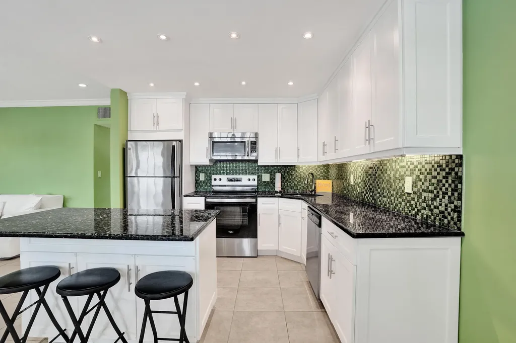 5203 NE 24th Terrace Fort Lauderdale FL 33308