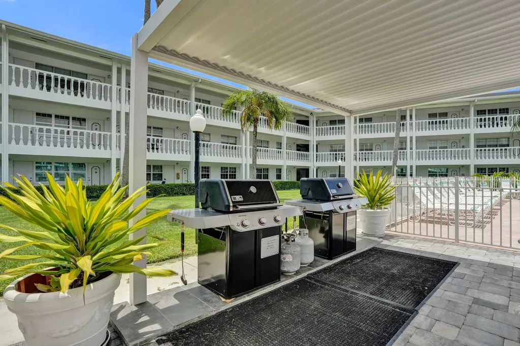 5203 NE 24th Terrace Fort Lauderdale FL 33308