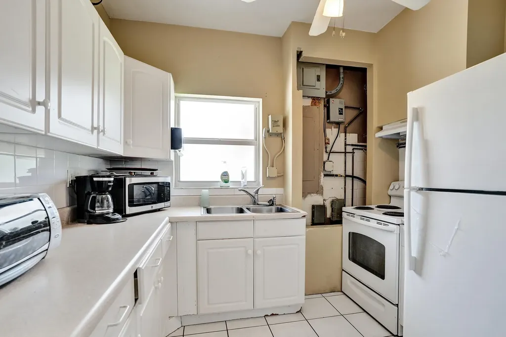 5203 NE 24th Terrace Fort Lauderdale FL 33308