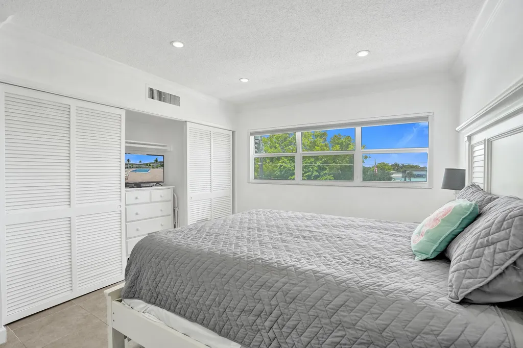5203 NE 24th Terrace Fort Lauderdale FL 33308