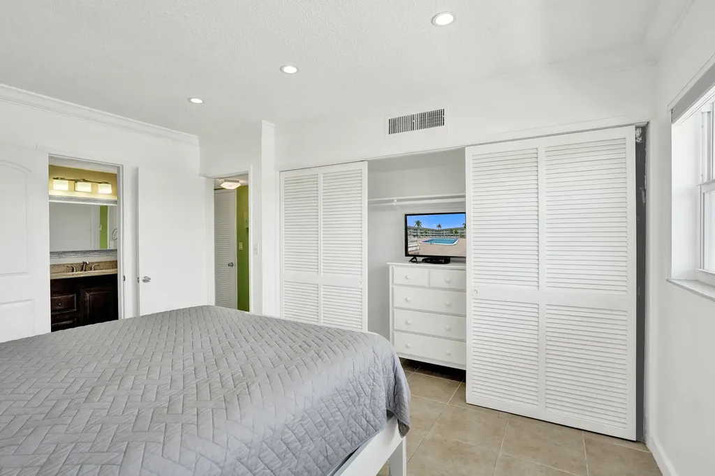 5203 NE 24th Terrace Fort Lauderdale FL 33308