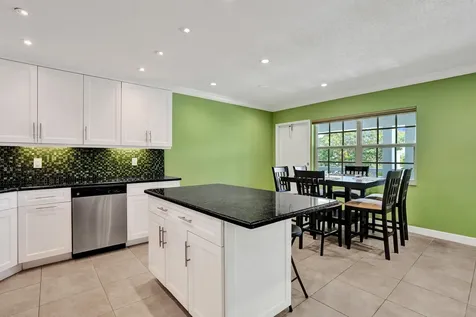 5203 NE 24th Terrace Fort Lauderdale FL 33308