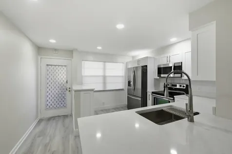 2901 Victoria Circle Coconut Creek FL 33066
