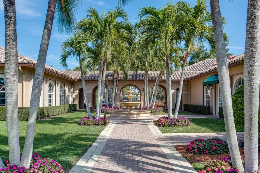 6600 Sherbrook Drive Boynton Beach FL 33437