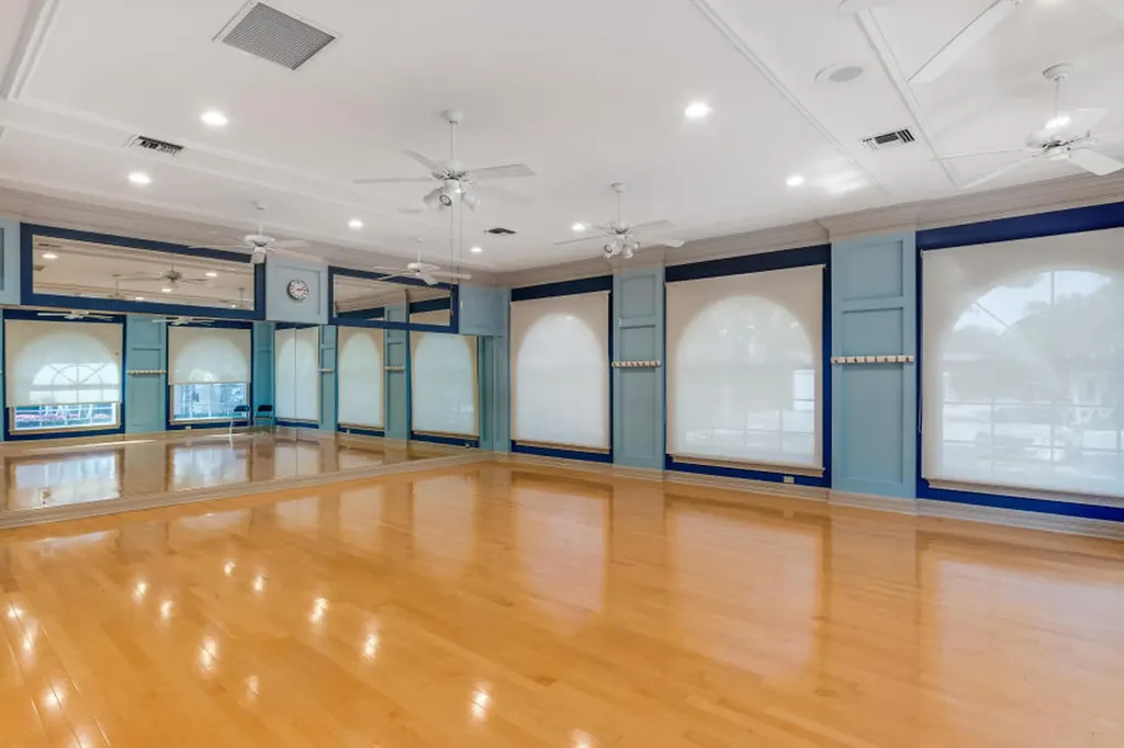 6600 Sherbrook Drive Boynton Beach FL 33437