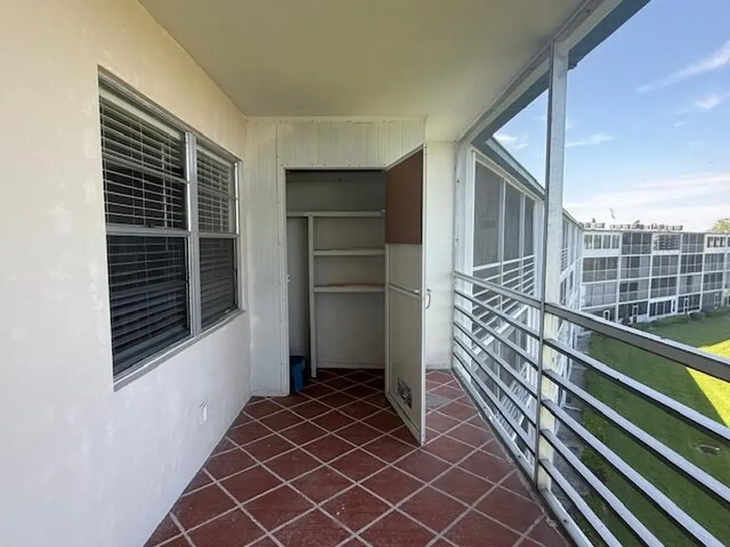 4078 E Exeter E Boca Raton FL 33434
