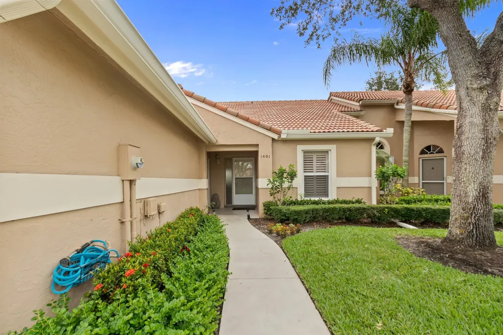 1401 Mahogany Place Palm Beach Gardens FL 33418