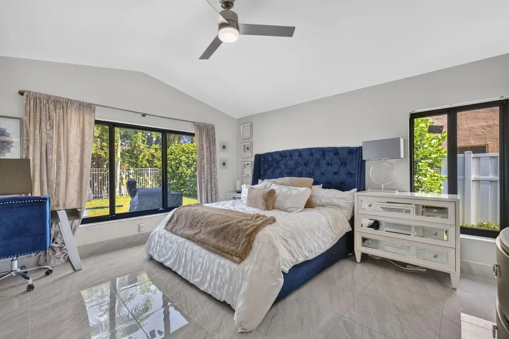 912 NW 132nd Avenue Sunrise FL 33325
