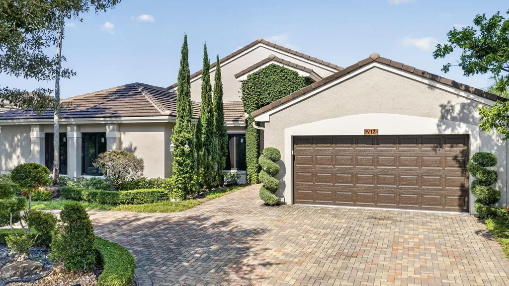912 NW 132nd Avenue Sunrise FL 33325