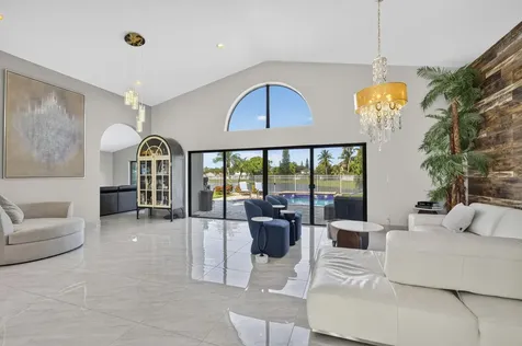 912 NW 132nd Avenue Sunrise FL 33325