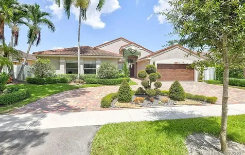 912 NW 132nd Avenue Sunrise FL 33325
