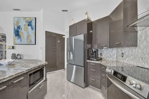 912 NW 132nd Avenue Sunrise FL 33325