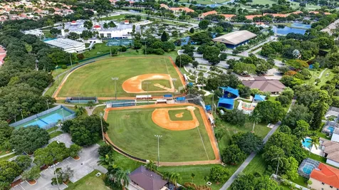 912 NW 132nd Avenue Sunrise FL 33325