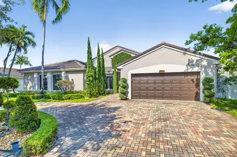 912 NW 132nd Avenue Sunrise FL 33325