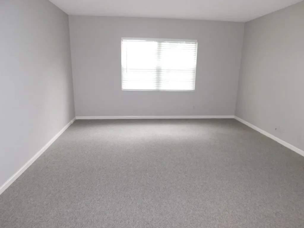 12800 SW 7th Court Pembroke Pines FL 33027
