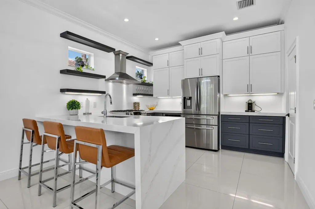500 NE Wavecrest Way Boca Raton FL 33432