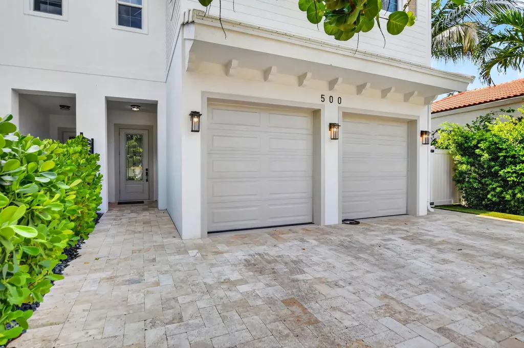 500 NE Wavecrest Way Boca Raton FL 33432