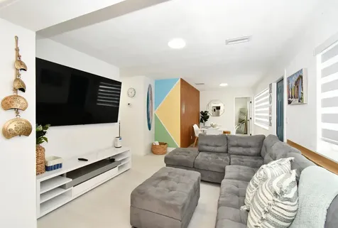 813 SW 3rd Court Delray Beach FL 33444