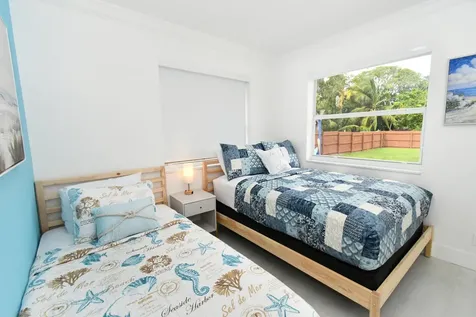 813 SW 3rd Court Delray Beach FL 33444
